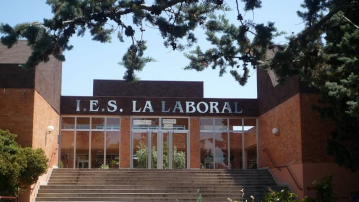 La Primera Llamada del día sobre el 50 aniversario del IES La Laboral de Lardero (14/10/2024)
