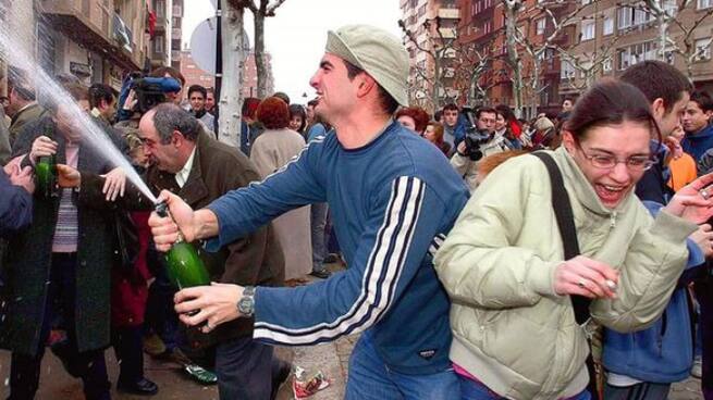 Radio Rioja en el centenario de la SER: Gordo de la Lotería en Calahorra (15/10/2024)