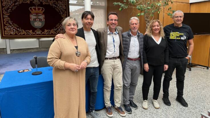 El alcalde de Leganés, Miguel Ángel Recuenco, destaca la vertiente internacional del certamen AnimaT.sur