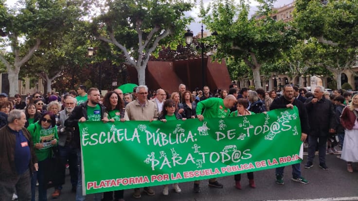 La Primera Llamada con Carlos Ollero, portavoz plataforma por la Escuela Pública (22/10/2024)