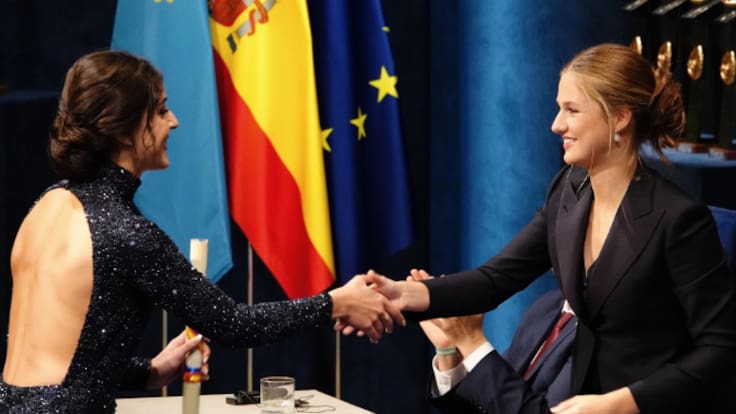 Carolina Marín, tras recibir el Premio Princesa de Asturias del Deporte: "He querido hacer partícipe a mi papá mandándole un beso al cielo"