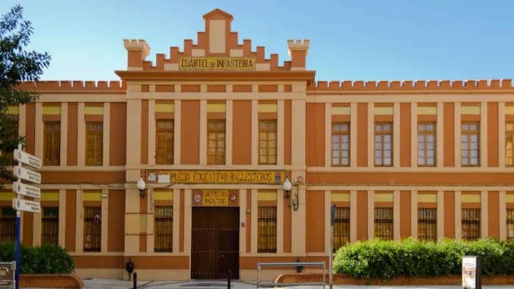 Las Uvas de la SER. Magisterio en La Línea, 50 años de historia