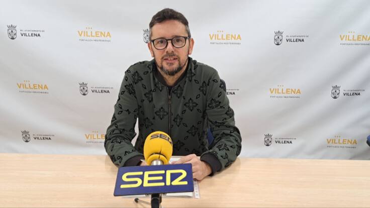 Paco Iniesta, concejal de urbanismo en Radio Villena SER