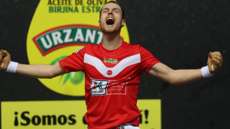 Unai Laso se corona como rey de la jaula en Bilbao (22-19)