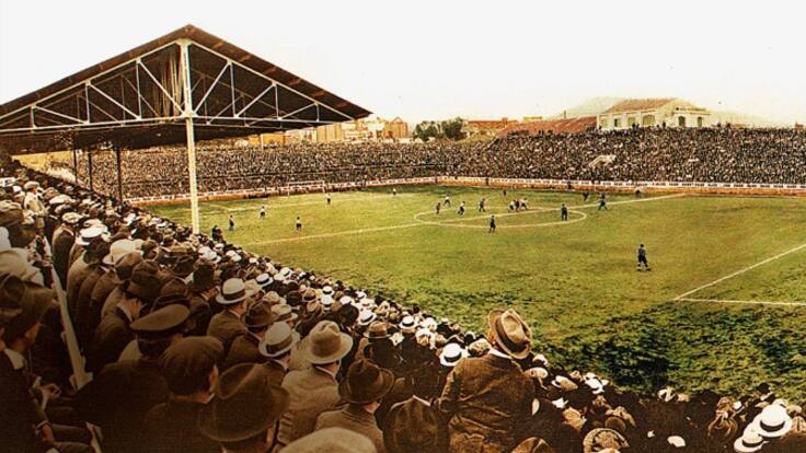 Frederic Porta: "Les Corts és l'últim aixopluc de la identitat d'un país que va perdre la guerra"