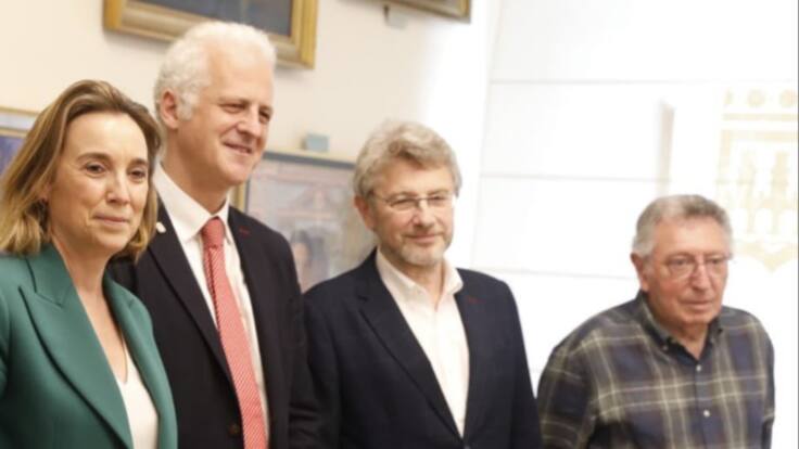 Celia Sanz anuncia la concesión de la Medalla de Oro de la ciudad a los últimos cuatro exalcaldes de la capital