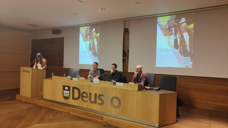 "¿Quién va a ser el siguiente Pogacar? Eso lo que se busca constantemente y lo que está creando en el ciclismo una caza de talentos"