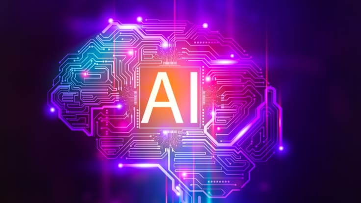 La edil de Desarrollo Local de Fuenlabrada, Soledad, Martín, repasa el curso online de IA para comercios locales