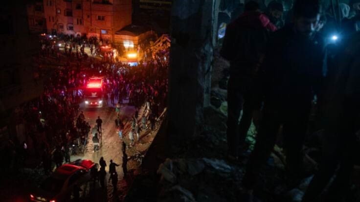 El grito desesperado de la UNRWA después de sufrir otro ataque: "Los cadáveres están siendo devorados por perros y gatos"