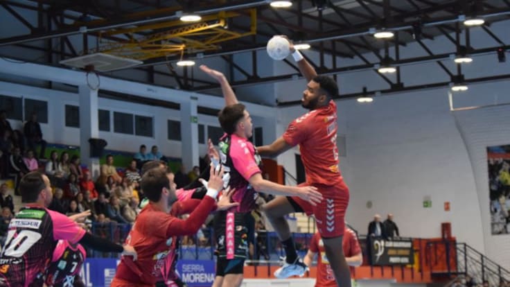 José Nolasco en la previa del partido ante Puente Genil