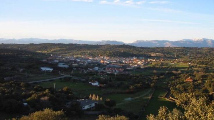 Cervera de los Montes (Toledo) afronta la Nochebuena con la incertidumbre de los cortes de luz que sufren desde hace meses (24/12/2024)