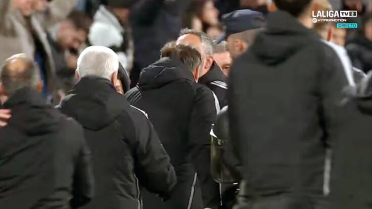 “El Comité de Disciplina de la Real Federación Española de Fútbol ha impuesto una sanción de cuatro partidos para David Navarro y Cristóbal Parralo"