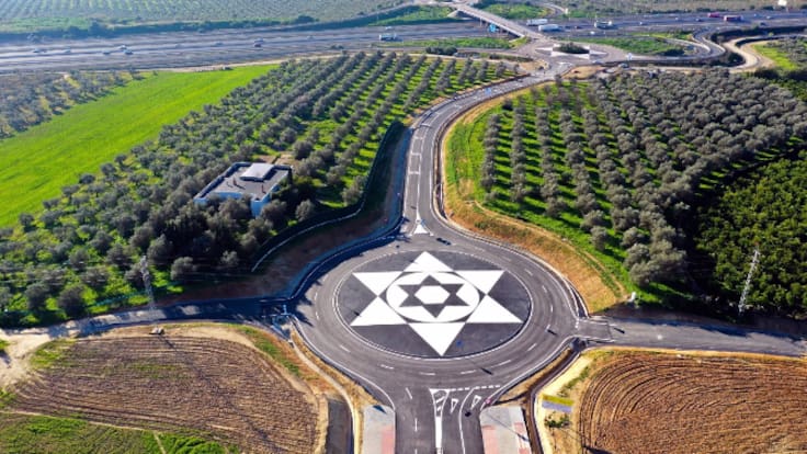 Espartinas estrena conexión con la A-49: "con estos 300 metros acabamos con 40 años de aislamiento"