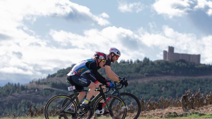 Entrevista al responsable del Club Rioja Triatlón, Juantxo García, sobre la III Duatlón de San Vicente de la Sonsierra