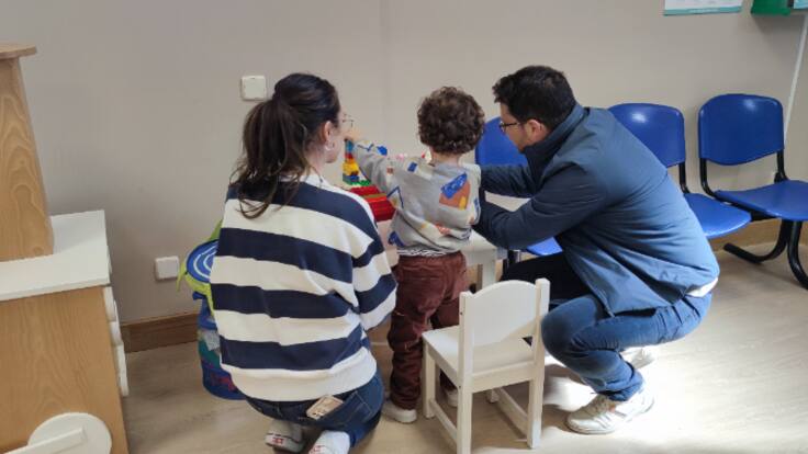 La directora y padres del Centro de Atención Temprana de Fuenlabrada nos hablan de la importancia de estos tratamientos.