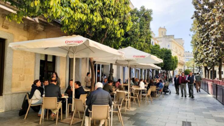 Eduardo Madina: "Esta legislatura tiene tanto ruido que parece un concierto de los Ramones"