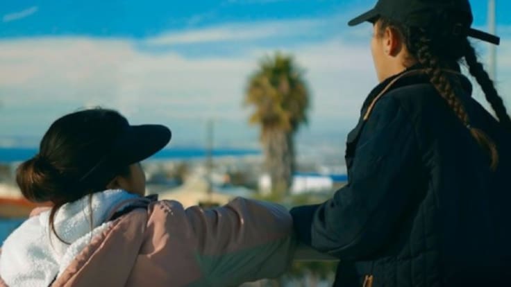 Tan cerca, tan lejos. El corto documental de Save the Children