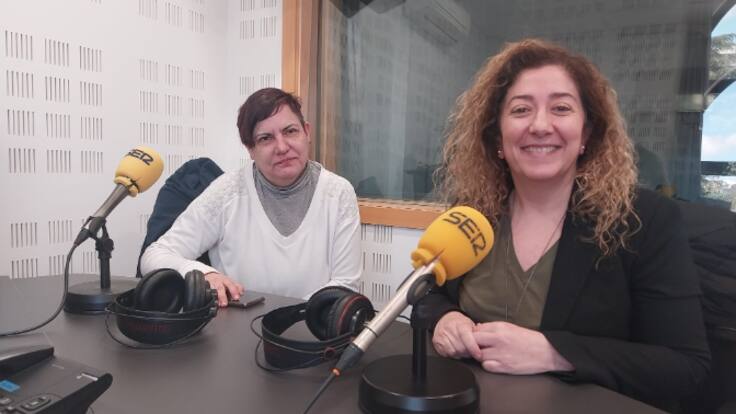 Entrevista sobre el concierto sinfónico con temas de AC/DC en Leganés con Mercedes Neria, concejala de Cultura, y Ana Belén Gil, directora de la Banda Sinfónica