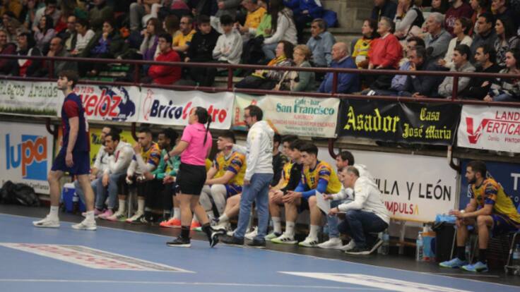 Javi Márquez: "Los dos próximos partidos serán claves para la fase de ascenso"