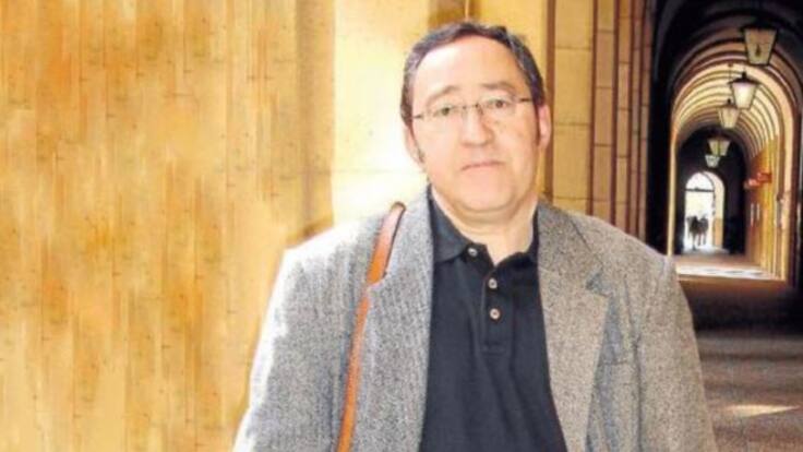 Jesús Prieto: "Muchos de los pescadores que rescatan a migrantes en Canarias llegaron a las islas como ellos: en patera o cayuco"