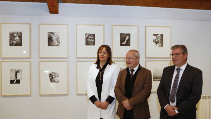Enrique Gonzalez, es el comisario de la exposición, ‘Artistas de la casa de Velázquez. Obra gráfica 2014-2023’ en La Ventana de Aragón (03/04/24)