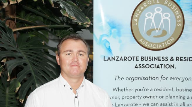 Daniel Trigg expresa el temor de los empresarios extranjeros de Lanzarote ante el 20A