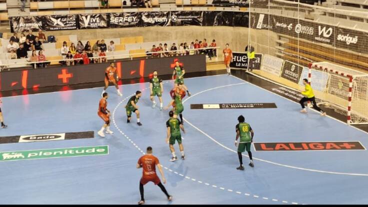 José Nolasco hace balance de la victoria del Bada Huesca