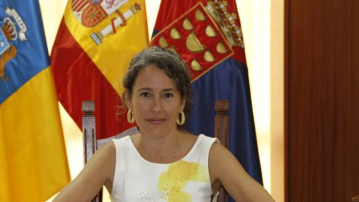 Ariagona González: "Es muy raro que alguien ceda su finca gratuita para poner un depósito de agua"