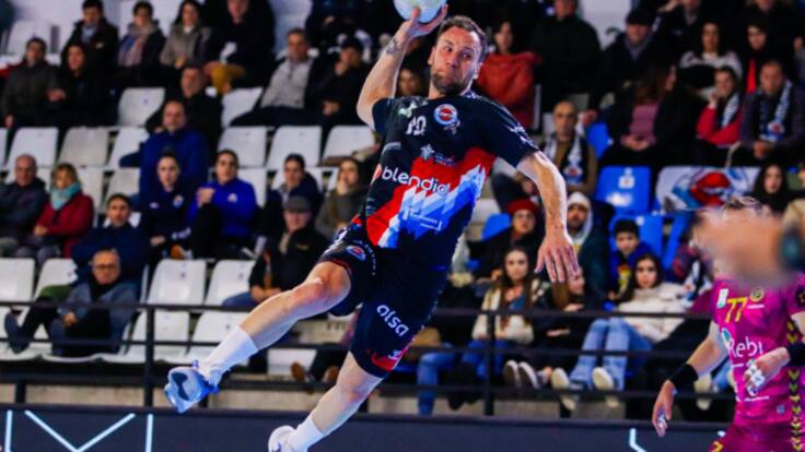 Entrevista al jugador del Balonmano Sinfín, Sasha Tioumentsev (15/05/2024)