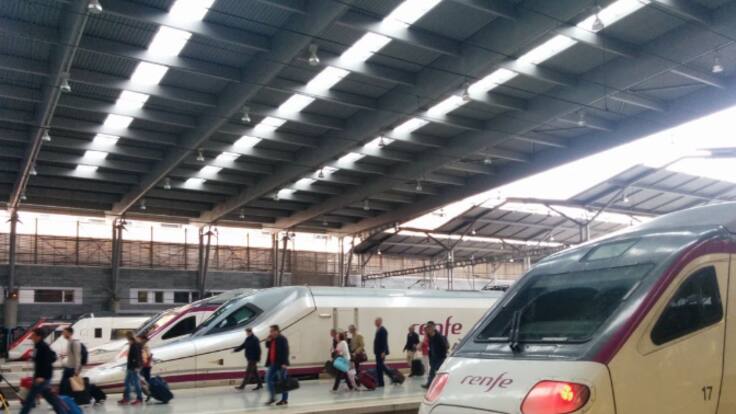 "Es un clamor que el AVE va a peor" Elisa Pérez de Siles, PP