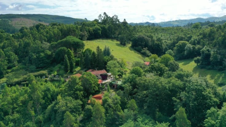 Juan Garay nos presenta la ecoaldea Valyter en Entrambasaguas