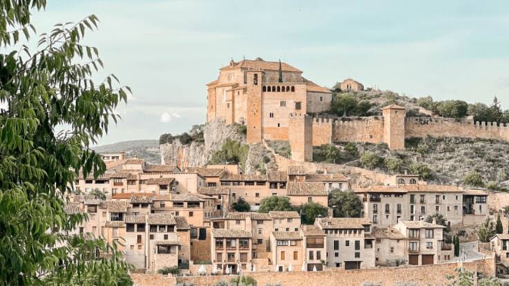 Rubén Ayerbe, organizador de la Feria de Antigüedades en Alquézar.