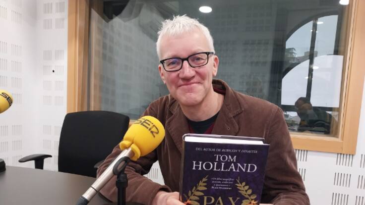 Entrevistamos al historiador británico Tom Holland