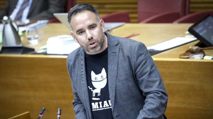 Rafael Simó, portavoz socialista de Sanidad en las Cortes Valencianas, apunta que “el Gobierno de Mazón ofrece peores condiciones a los profesionales”