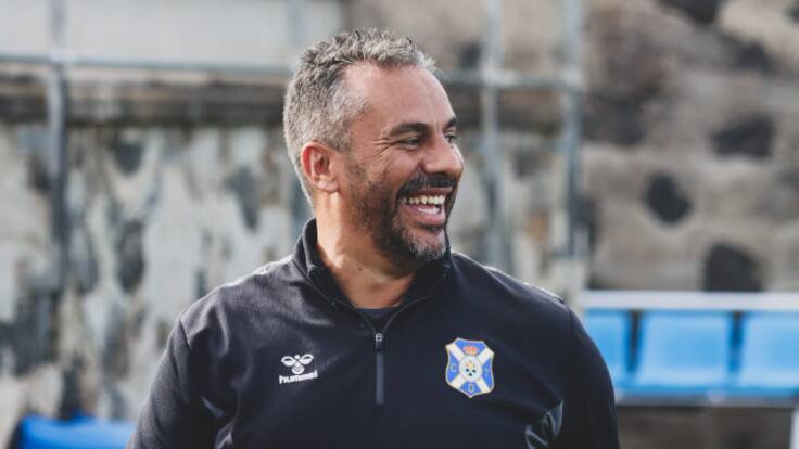 Leandro Cabrera, entrenador del CD Tenerife B