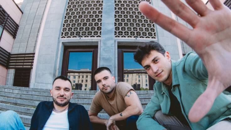 Entrevistamos a Santi Jiménez, Diego Moreno y Dani Vera que forman Cruz Cortés