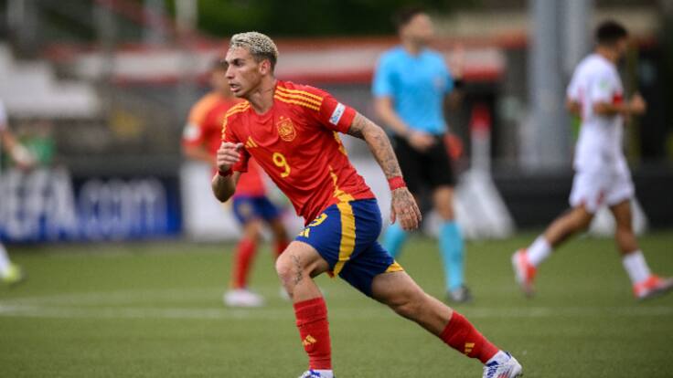 Iker Bravo: "Em considero un producte de La Masia. He estat 10 anys al Barça i és on he après tot el que soc"