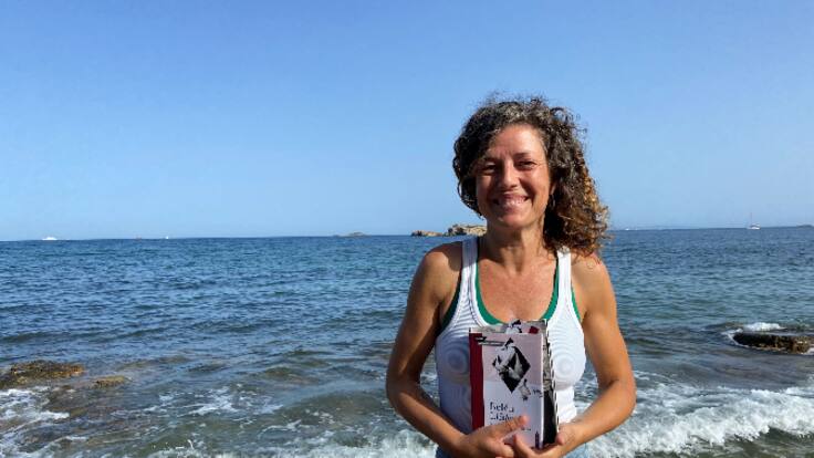 Poesía y feminismo, en las 'Lecturas mirando al mar' con la escritora Belén Liñán