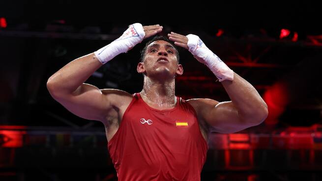 Ayoub Ghadfa, medallista en boxeo: "Motivo a todos los chavales a que luchen por sus sueños porque los sueños se cumplen"