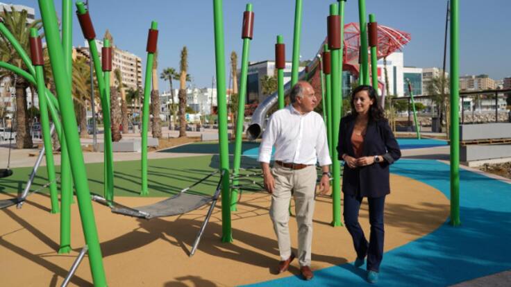 Ya están en marcha las obras de demolición de La Escalinata