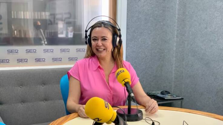 Dolores Corujo: "Votaríamos a favor de la rescisión del contrato del agua, pero no a la privatización"