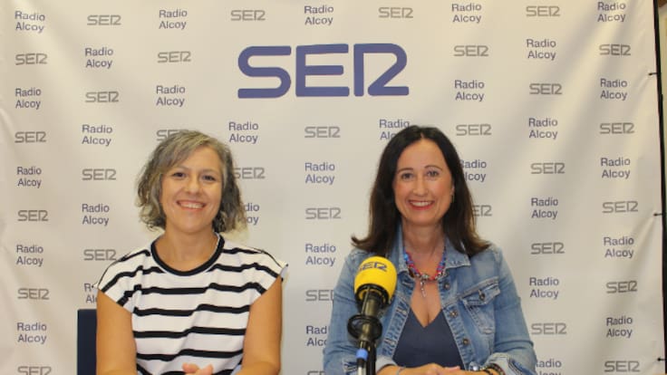 Elia Llinares i Aroa Mira presenten els Pressupostos Participatius d'Alcoi de 2025