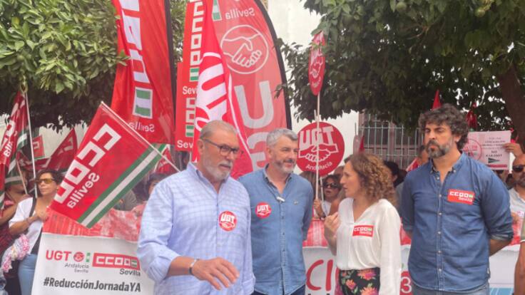 Nuria López, secretaria regional de Comisiones en Andalucía y Óskar Martín, secretario regional de UGT en Andalucía