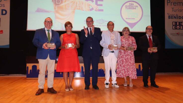 Así han agradecido el Premio de Turismo 'Ciutat de Benidorm' el Museo del Prado, Caballé, Yzuel y Sotillos