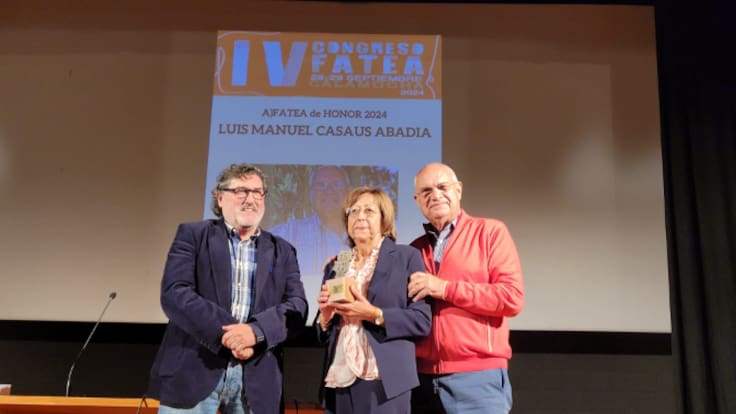 Luis Casaus, director del teatro de Robreshttps://m2.cadenaser.com/audios/4161209#tab_metainfo