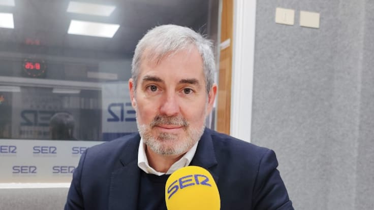 Fernando Clavijo: "La lista de espera ha bajado, y tenemos los mejores datos desde que está las series histórica"