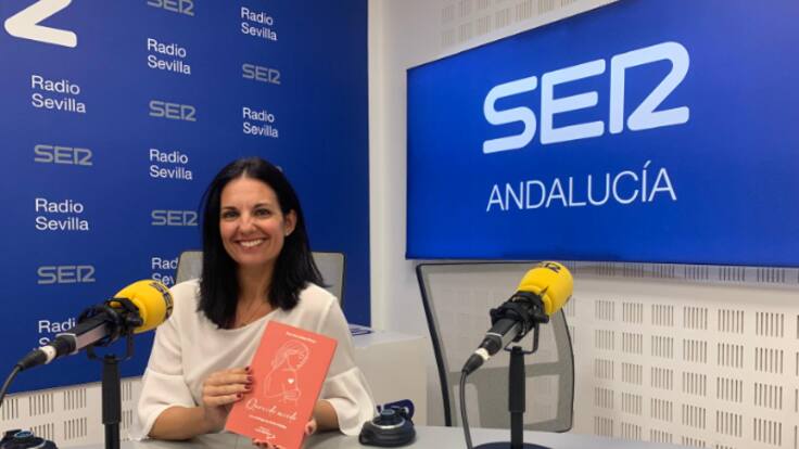 Ana González Pinto presenta su libro 'Querido Miedo', nacido de experiencias personales
