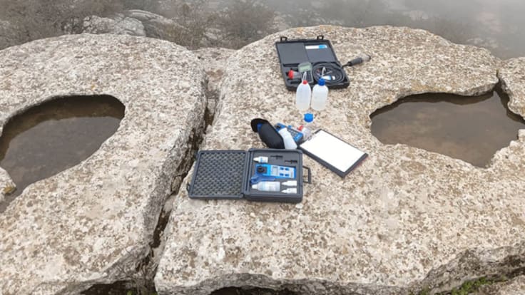 Entrevista a Raquel Jiménez y José Carreira sobre los "pilones" de El Torcal