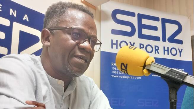 Entrevista a Albert Bitoden, presidente de la FLAMPA de Jerez, tras el caso de acoso escolar en el IES Romero Vargas