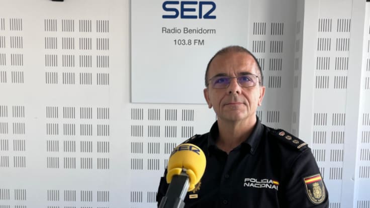 El comisario de la Policía Nacional en Benidorm alerta sobre el aumento de la ciberdelincuencia